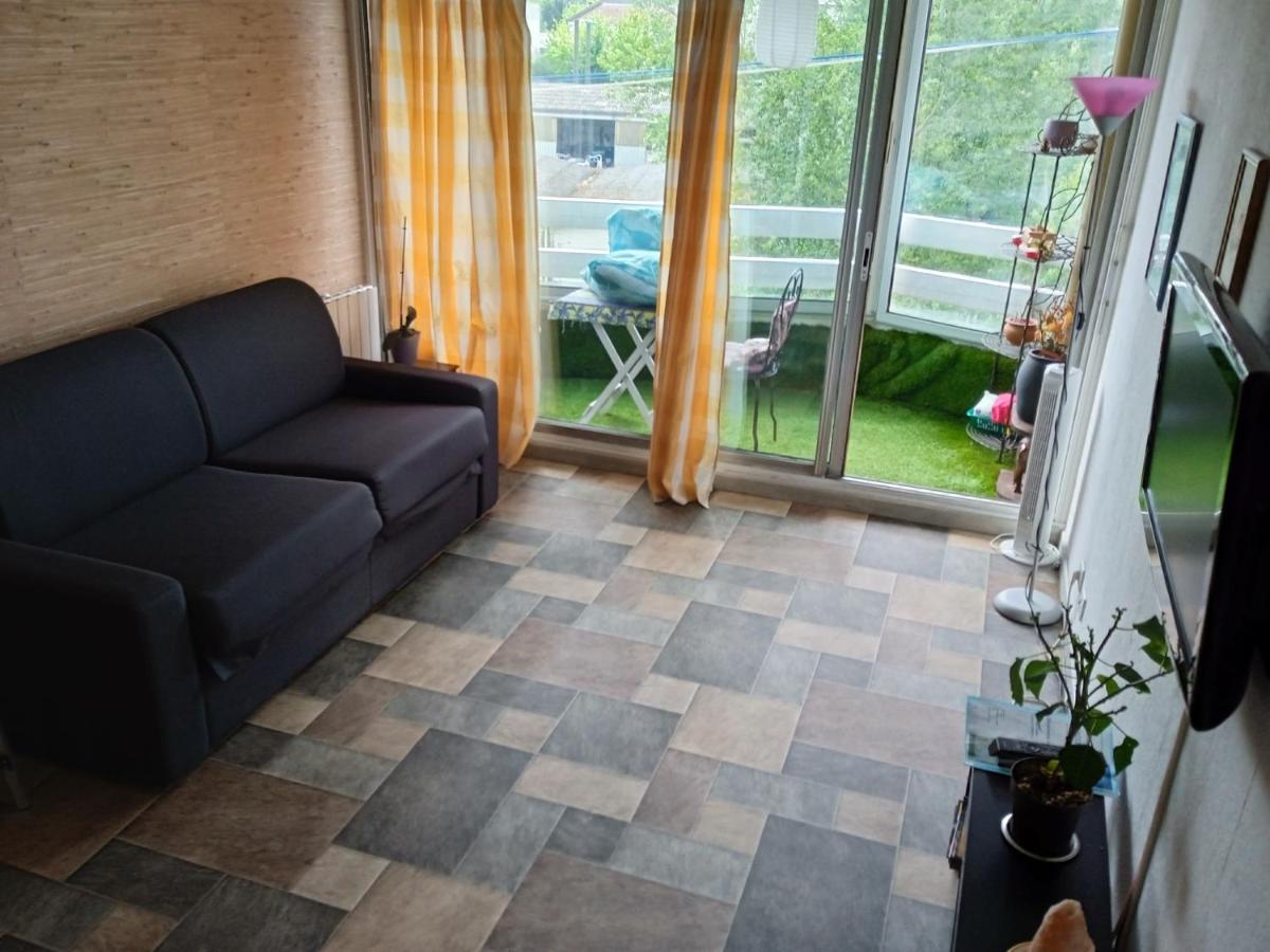 Studio Proche Gare Centre Ville Pau Ngoại thất bức ảnh
