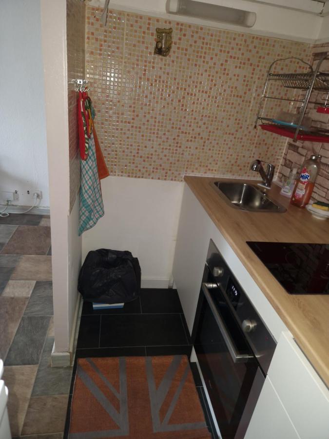 Studio Proche Gare Centre Ville Pau Ngoại thất bức ảnh
